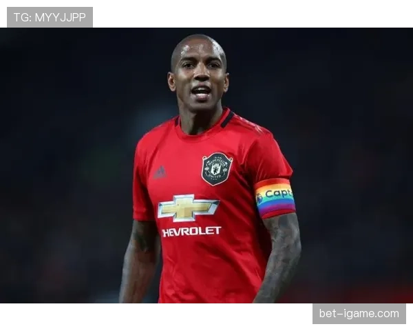 阿什利扬技术精湛，助球队强势崛起迎赛季辉煌