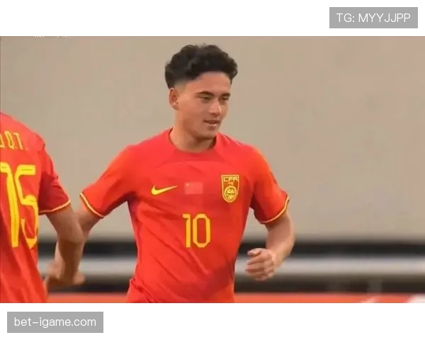 足球新星闪耀2023：年轻球员强势崛起引全球瞩目