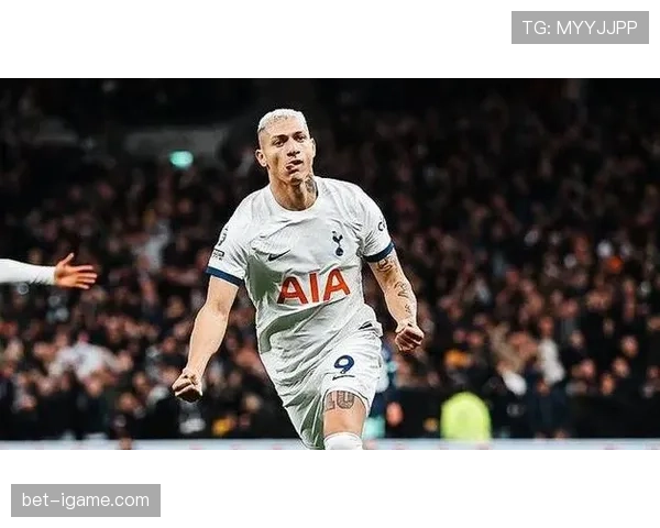 根特战术革新成效显著,球队状态强势回暖引关注 根特战术革新成效显著,球队状态强势回暖引关注